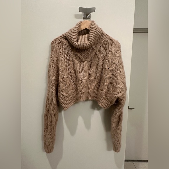 Olivaceous Sweaters - NWOT- These Three Boutique (Olivaceous) Mocha Cable Knit Turtleneck, size medium